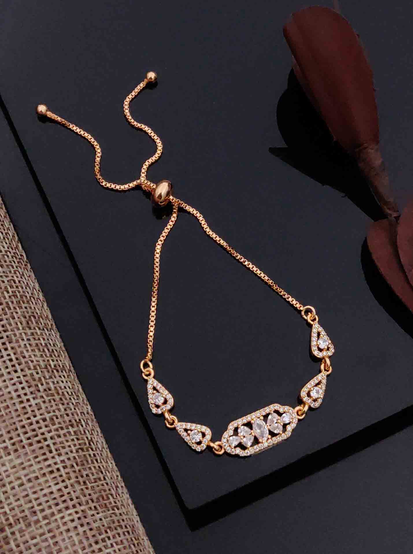 Solibelle Nova Bracelet | Antitarnish Gold Plated