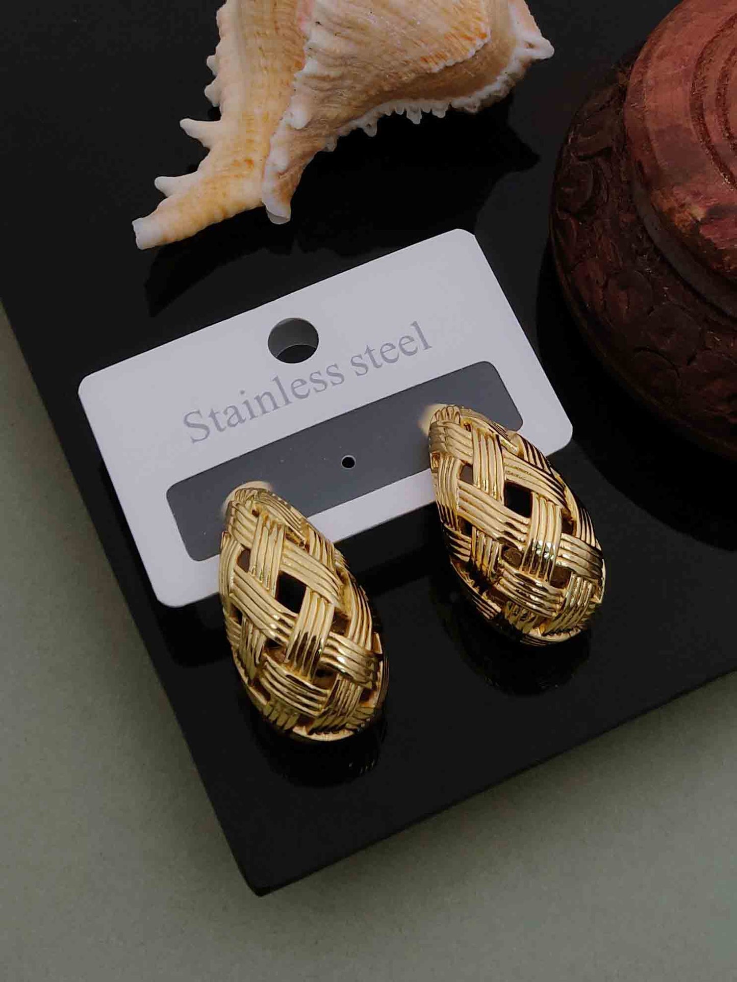 Solibelle Lavisha Earrings | Antitarnish Gold Plated
